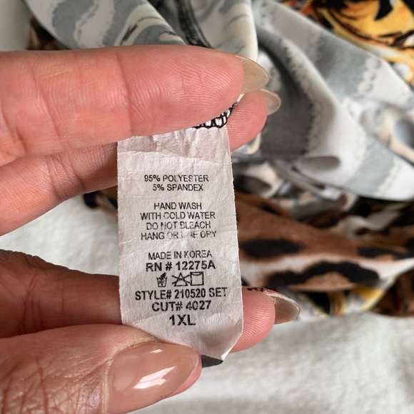 Fashion Nova 2 piece set - Picture 5 of 5